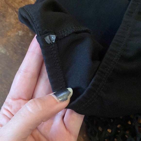 Stretch Romper w/ Mesh Panel - Picture 3 of 4